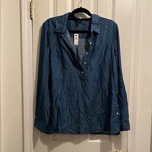 Talbots NWT Chambray Tunic with side button detail